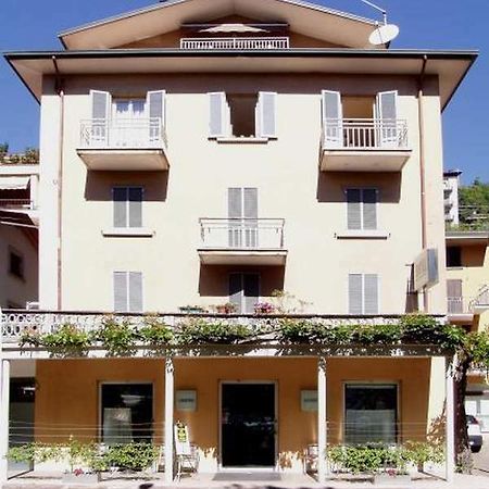Hotel Belvedere Lovere Extérieur photo